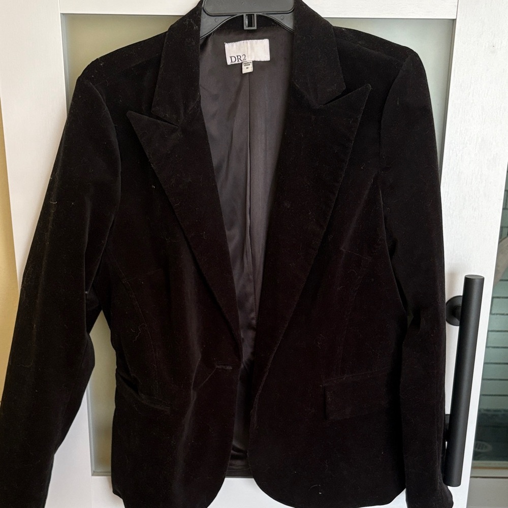 DR2 Women's Elegant Black Velvet Blazer